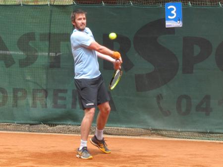 Kamničani prvič letos izgubili, v odločilnem srečanju dvojic so bili boljši gostje TK Center court iz Ljubljane (6)